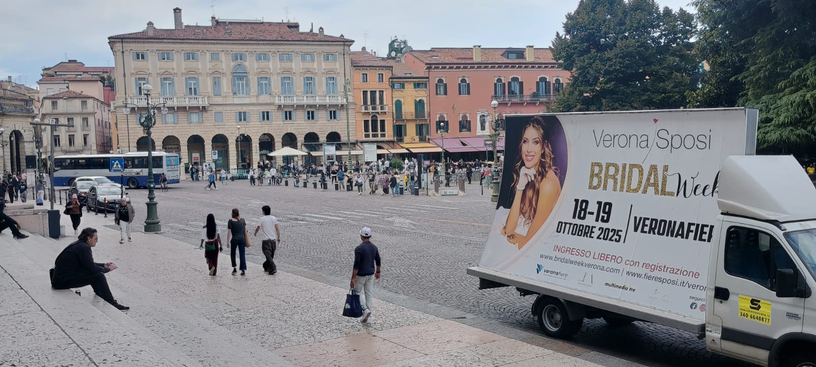 I camion vela 24h – Soluzioni pubblicitarie e servizi in movimento dinamici Camion Vela Verona