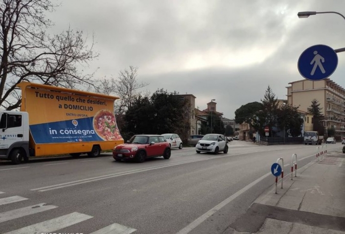 Camion Vela Civitanova Marche Camion Vela Civitanova Marche