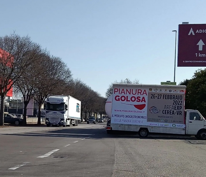 Camion vela Cerea